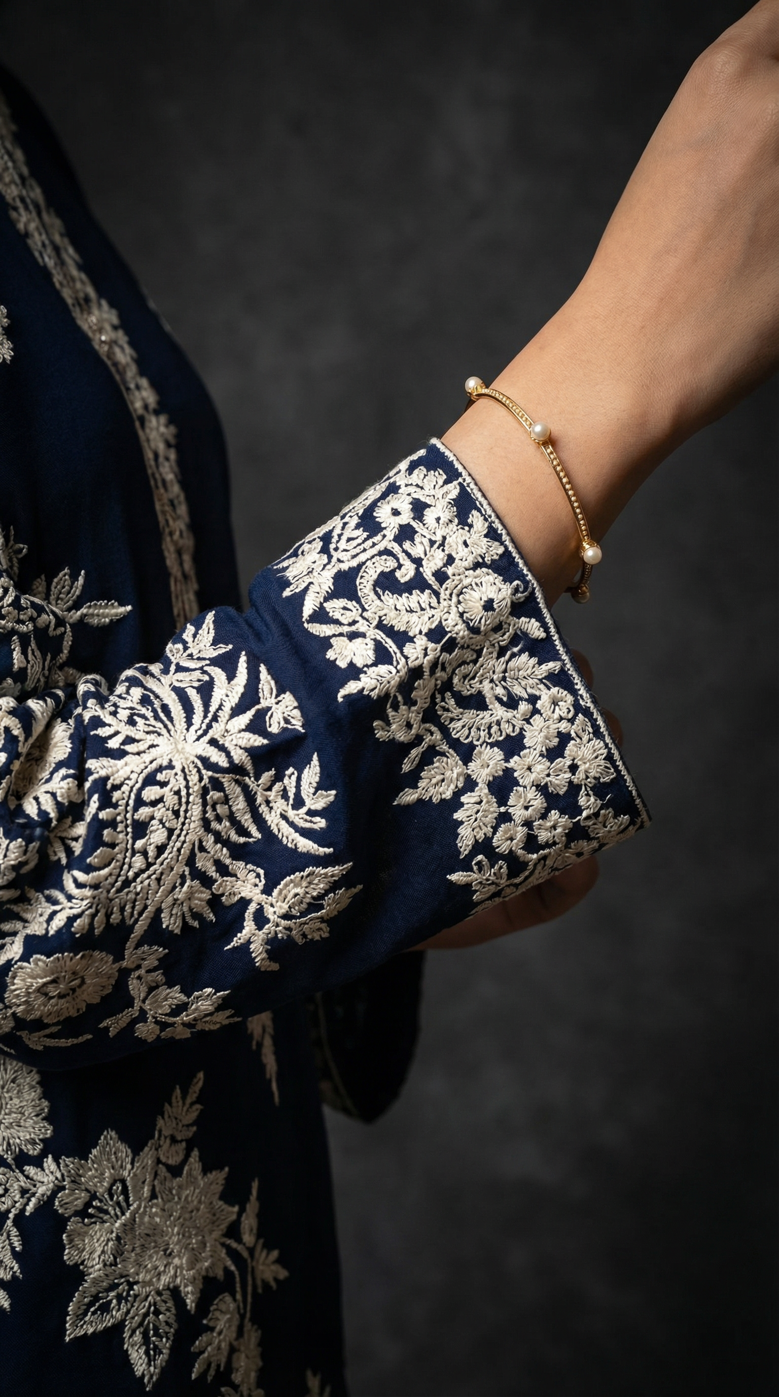 Lahzeh | 3 PC Navy Chiffon Dupatta