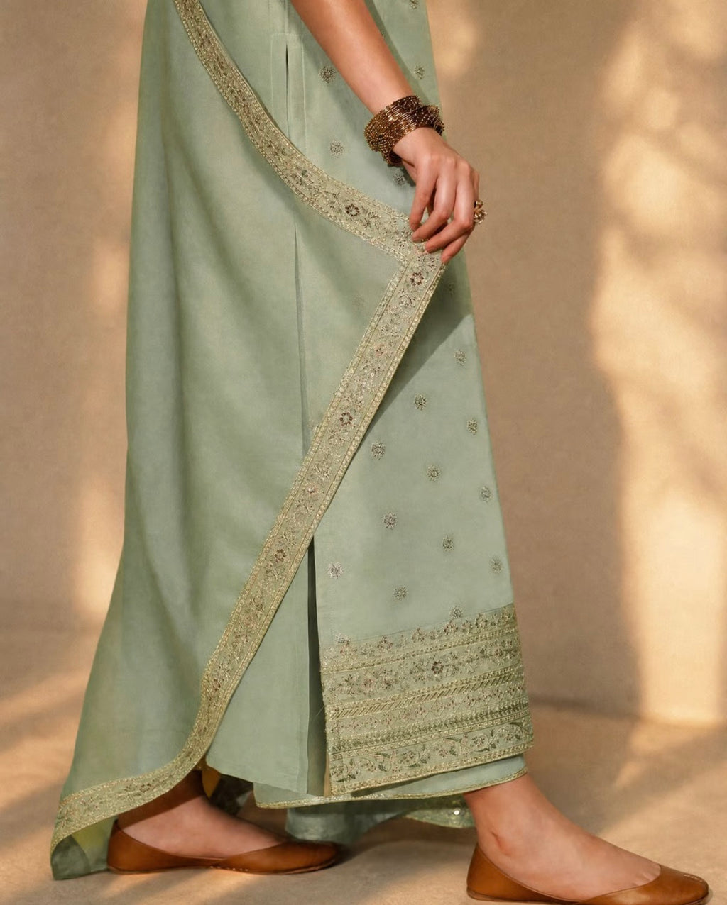 Riwaayat | 3PC Organza Dupatta