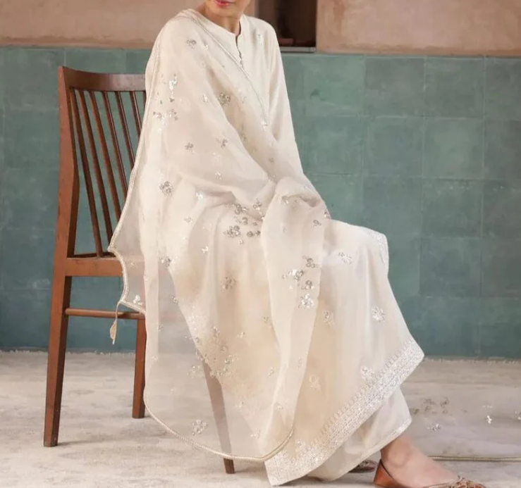 Afsana | 3 PC Organza Dupatta